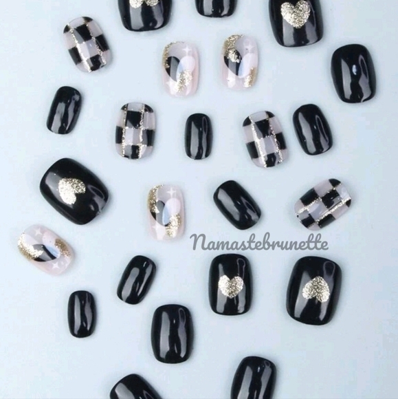 2/$16 Black Glittering Hearts Press On Nails - Picture 6 of 17